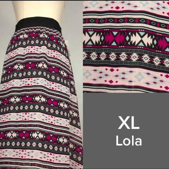 XL Lola Gorgeous & Unique Southwestern Aztec Midi Skirt - Picture 3 of 8